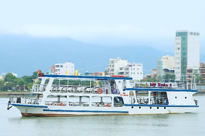 Du thuyền Mỹ Xuân